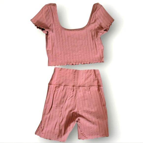 Aerie Offline 2 Piece Workout Set Size Large L Pink Top Shorts Ribbed Stretch - Picture 4 of 7